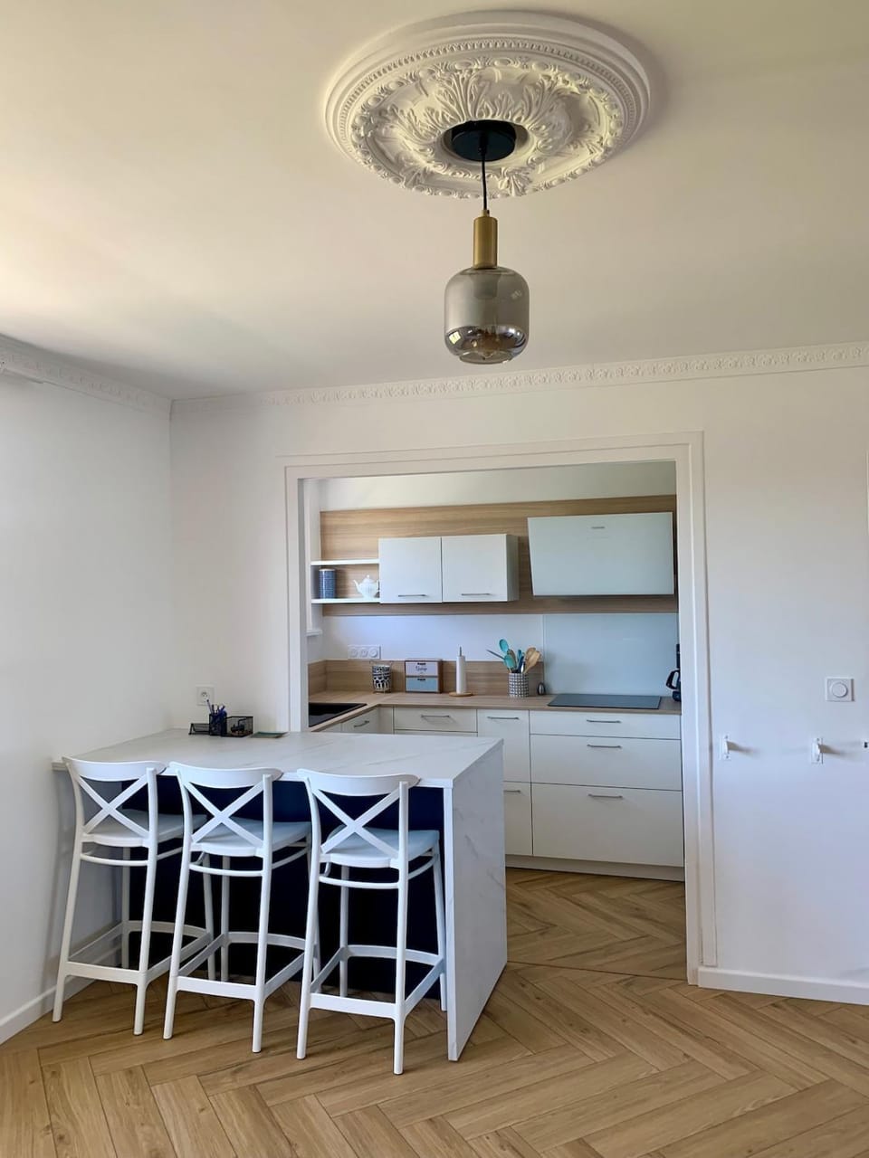 Kitchen or kitchenette