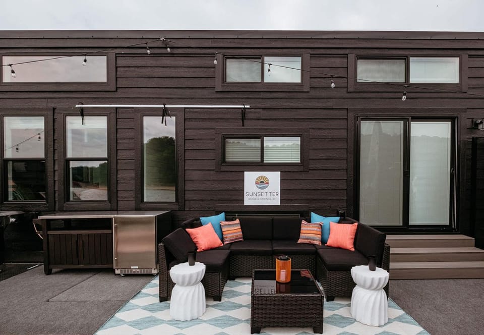 Sunsetter - Luxury Floating Home on Cumberland House in Lake Cumberland