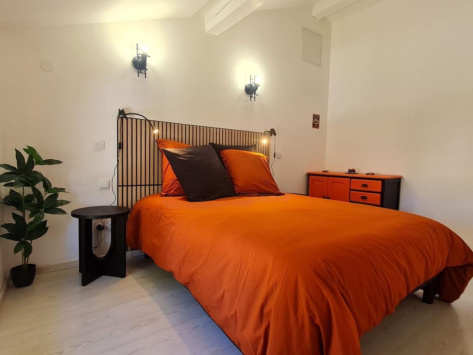Maison unique pour passionnés de mécanique - FR-1-584-404 House in Grand Est