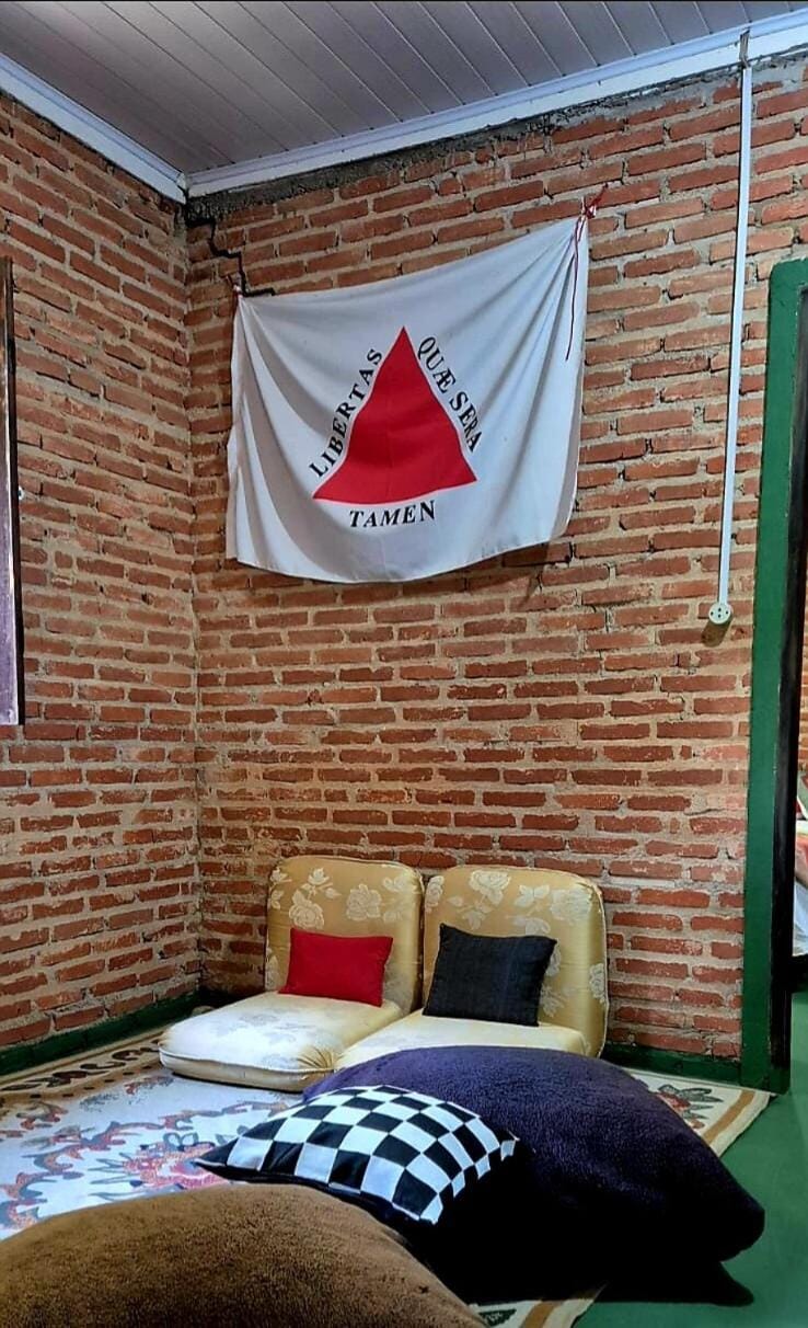 Cabana Encantada próxima a lindas cachoeiras House in State of São Paulo