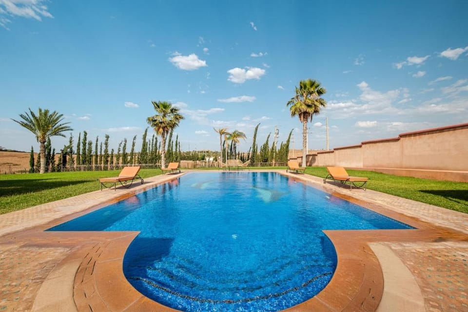 Luxury Agafay Desert Villa with Large Pool Villa in Marrakesh-Safi