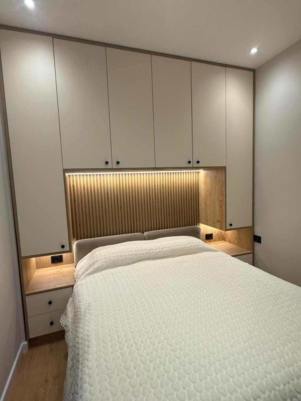 Bed, Bedroom, wardrobe