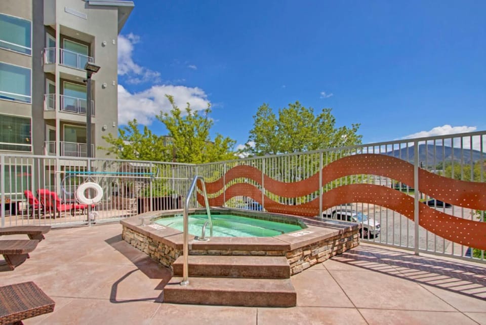 Chic & Modern 2BR Condo House in Salt Lake City