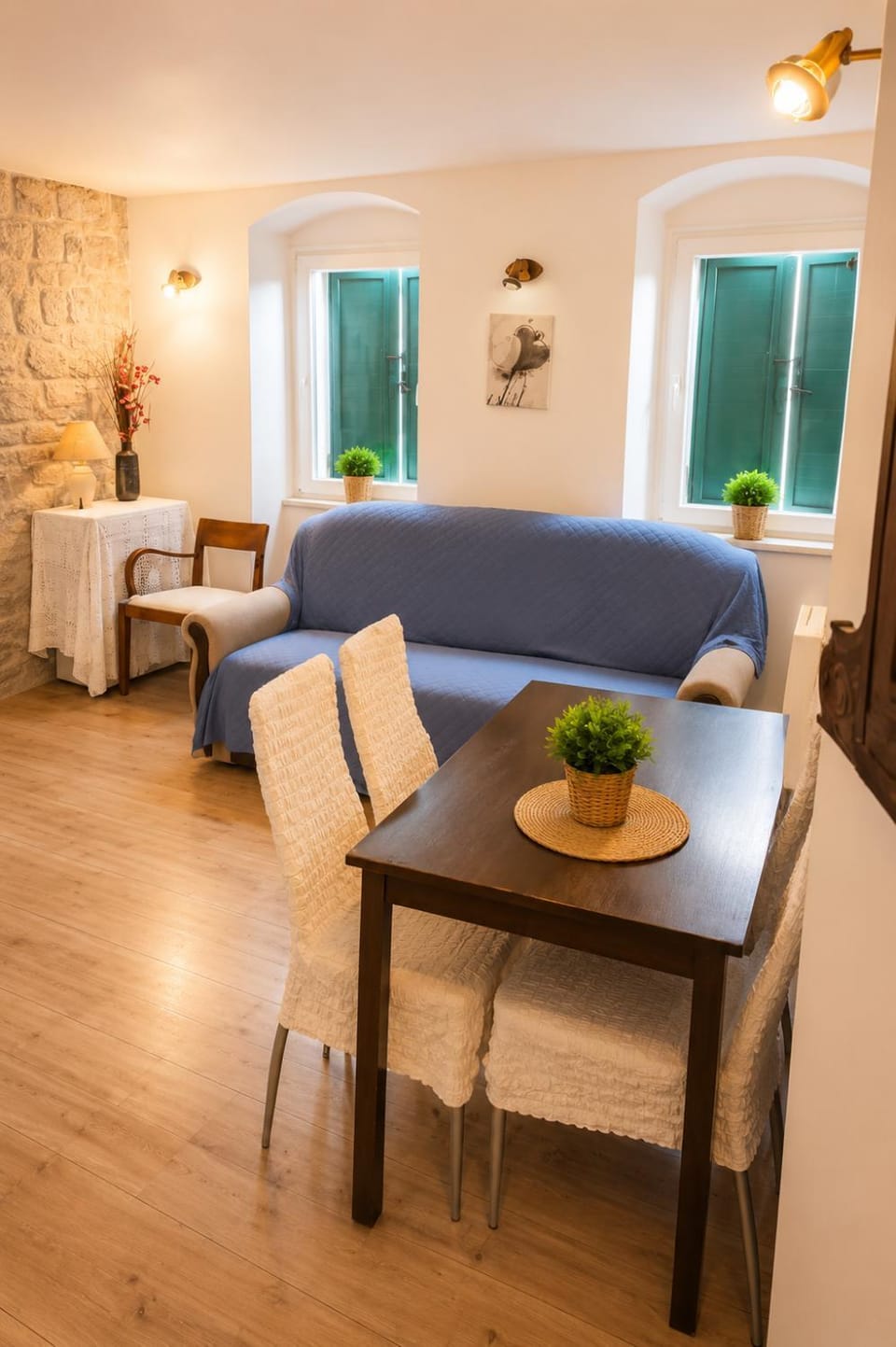 Living room, Seating area, Dining area