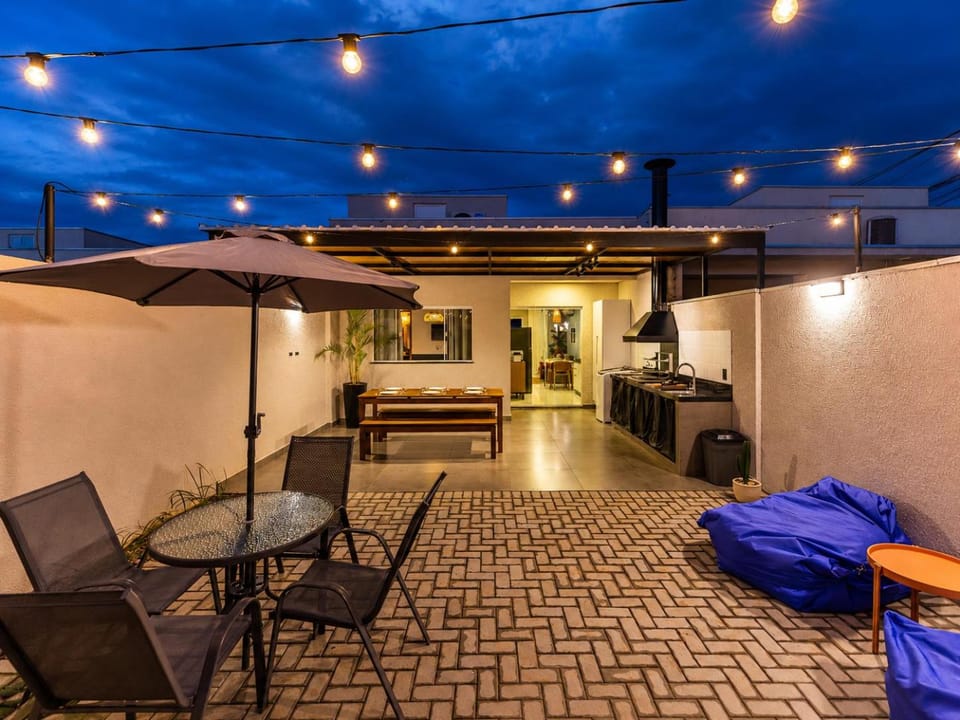 Inner courtyard view