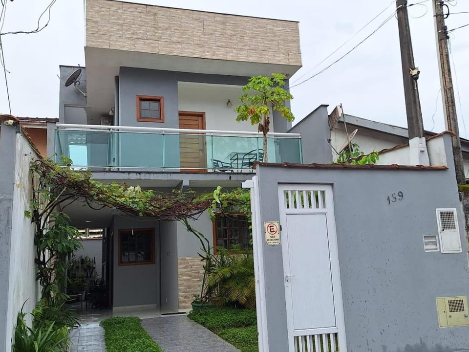 Sobrado em Ubatuba centro da cidade House in Ubatuba