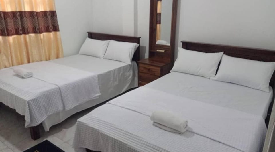 Ruwanara Guesthouse and Restaurant Bed and Breakfast in Sri Lanka