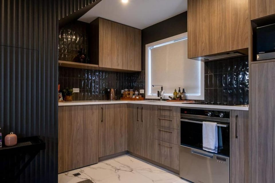 Stadium Side Sophistication Luxe 1BR Apartment Apartment in Christchurch