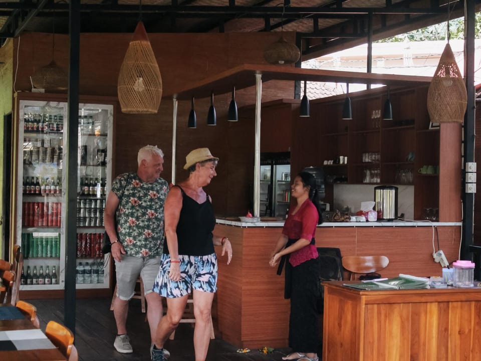 Restaurant/places to eat, Lobby or reception