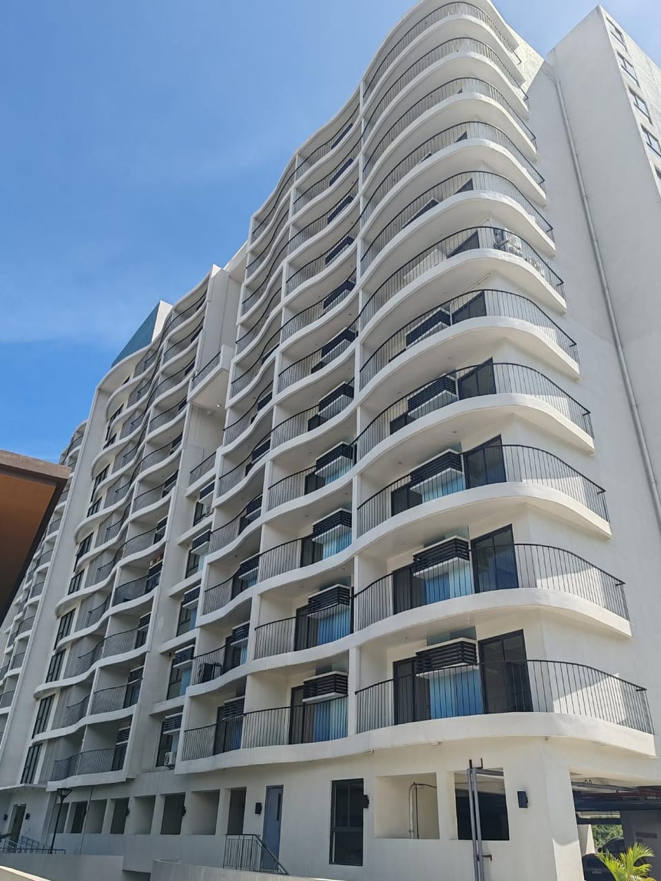 Belize Oasis 2 BR Condo Apartment hotel in Muntinlupa