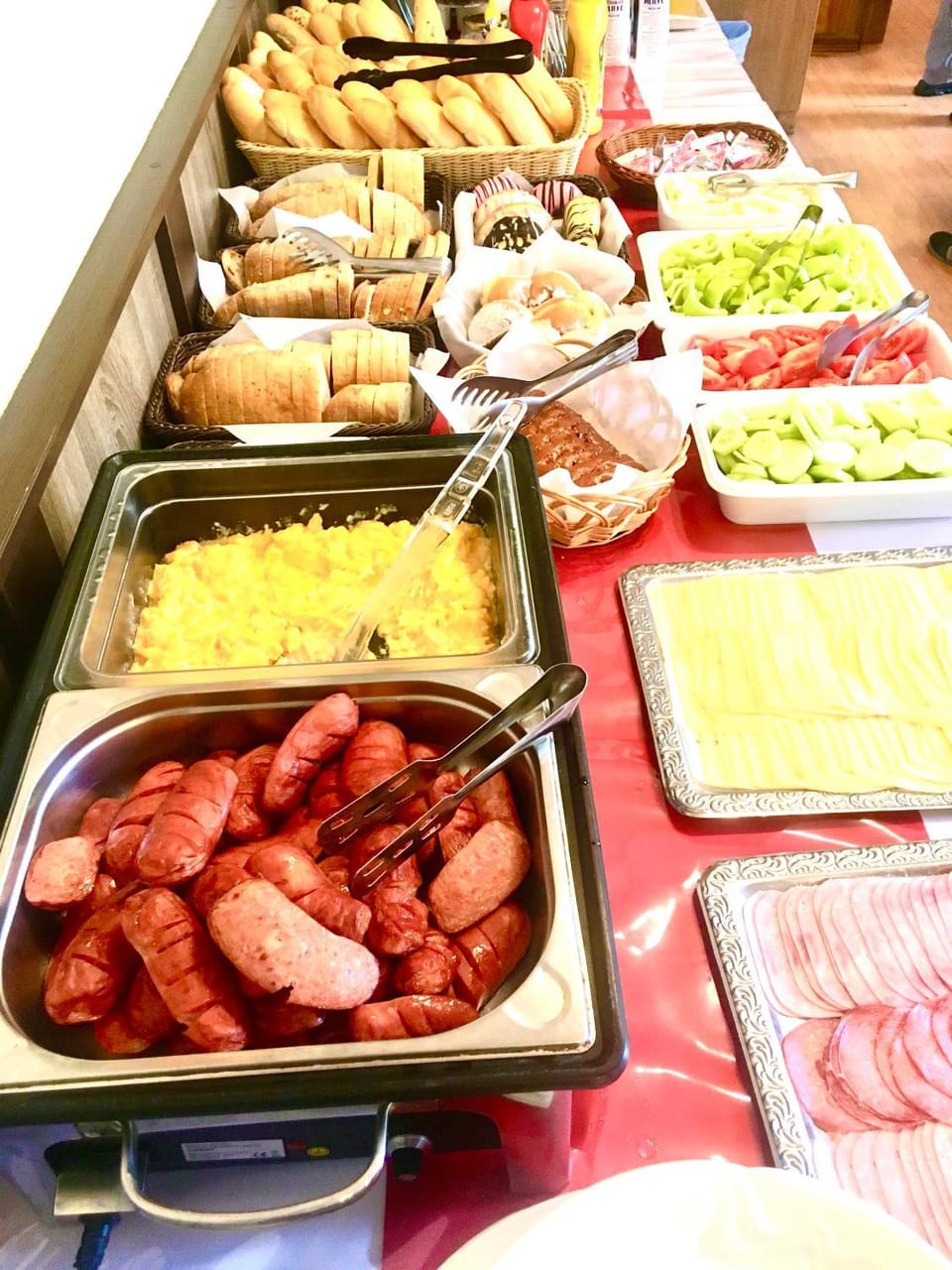 Breakfast, Buffet breakfast
