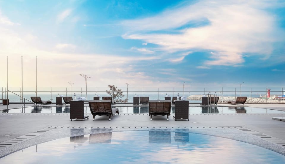 Summer, Swimming pool