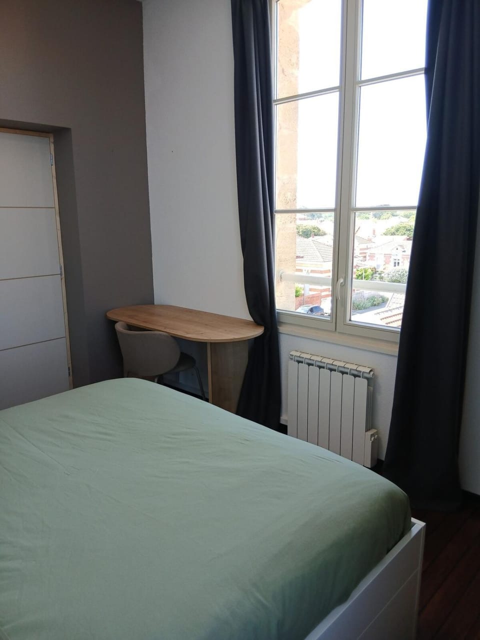 Charmant appartement ancien 4 personnes en plein centre ville Apartment in Soulac-sur-Mer