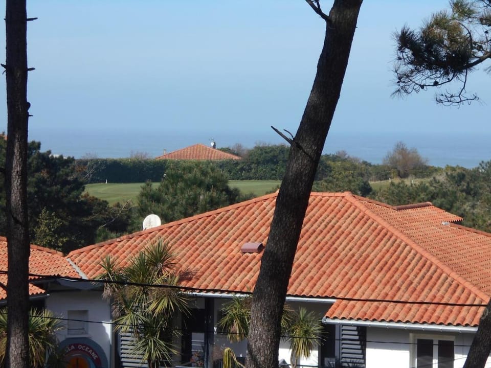 appartement anglet avec vue mer et golf Apartment in Anglet