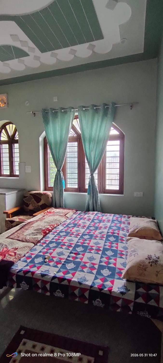 Rawat Homestay Vacation rental in Rishikesh