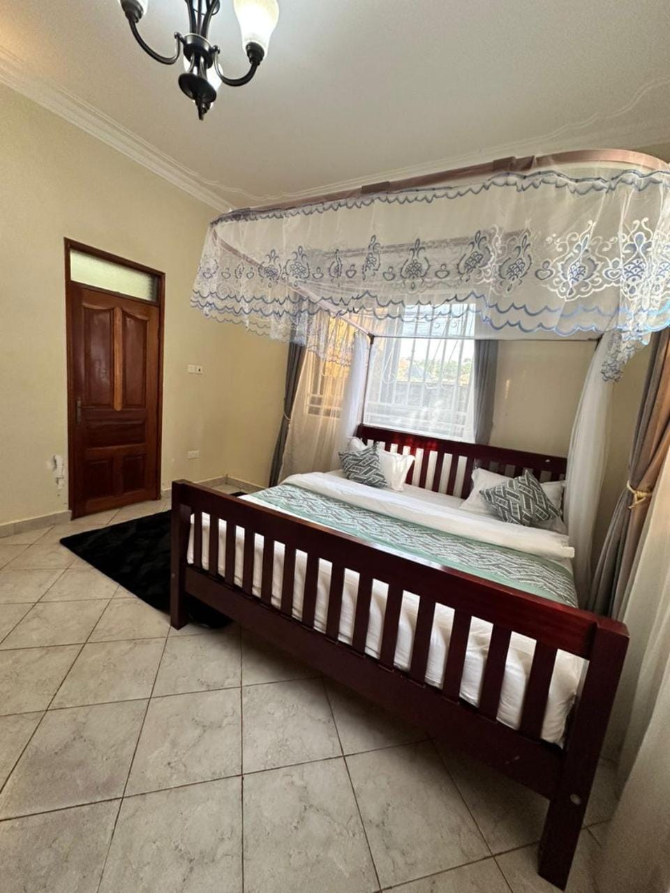 GRACE ViLLA Villa in Uganda