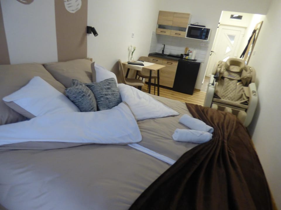 Pogácsás Apartman III Apartment in Hungary