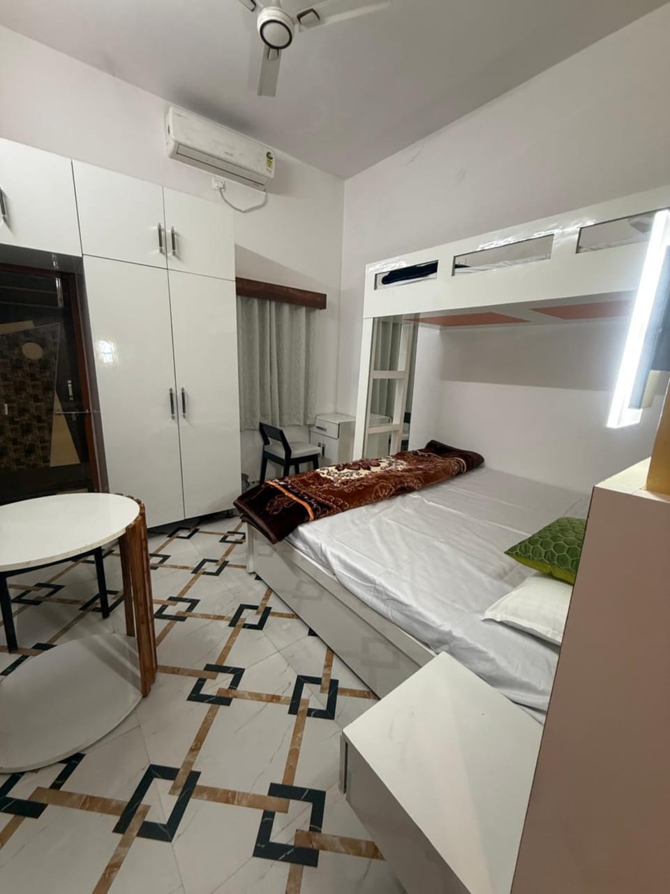 Colonel Cottage Apartment in Uttar Pradesh