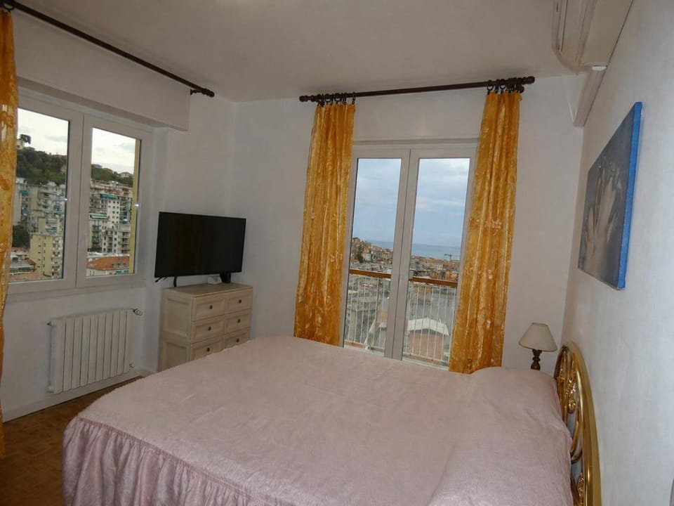 Incantevole alloggio con box auto Apartment in Sanremo