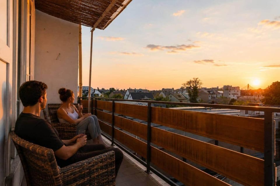 Stylische 100qm City Wohnung fuer max. 8 in Neuwied Apartment in Rhineland-Palatinate