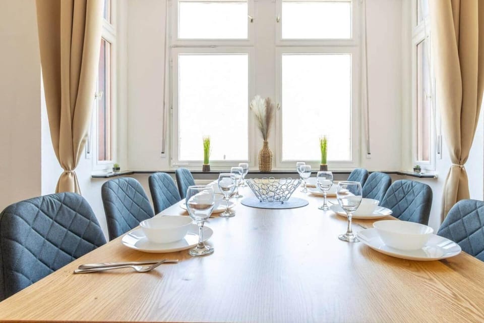 Stylische 100qm City Wohnung fuer max. 8 in Neuwied Apartment in Rhineland-Palatinate