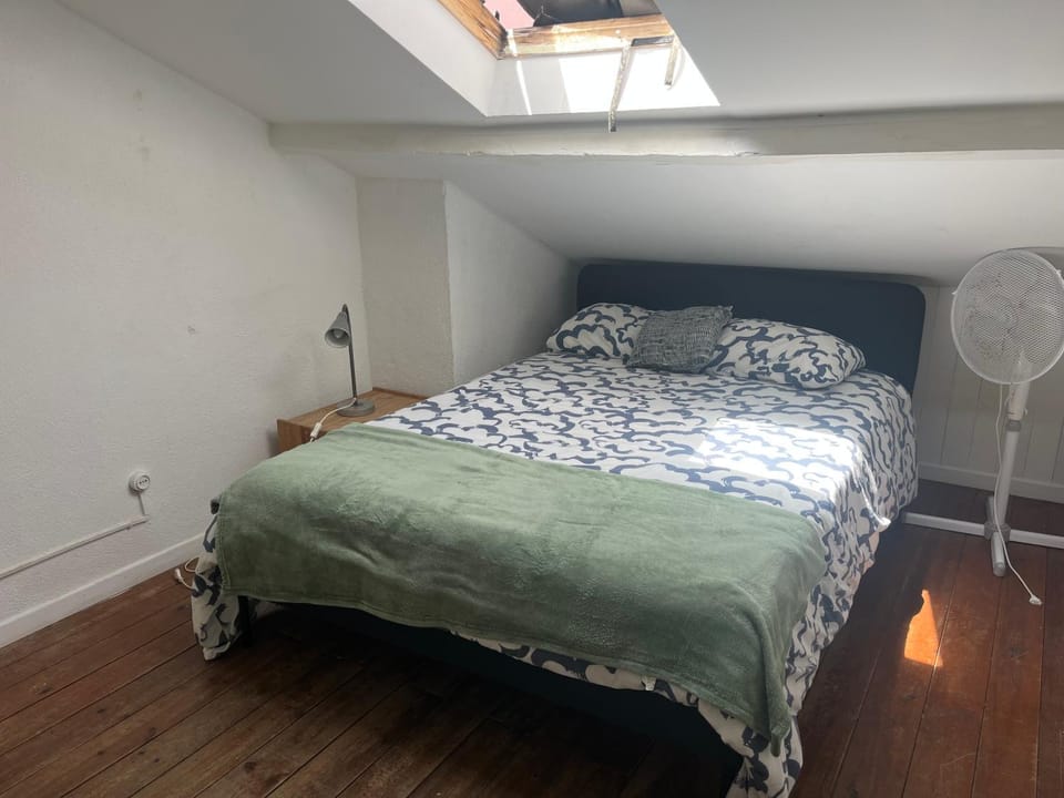 Attic Lisbon Double Bed Vacation rental in Lisbon