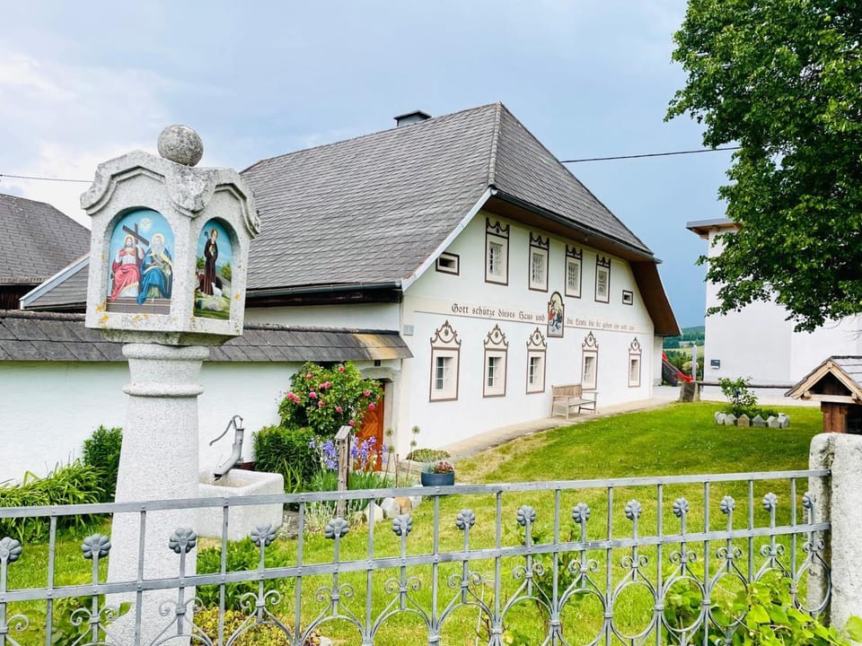 Property building, Garden, Garden view