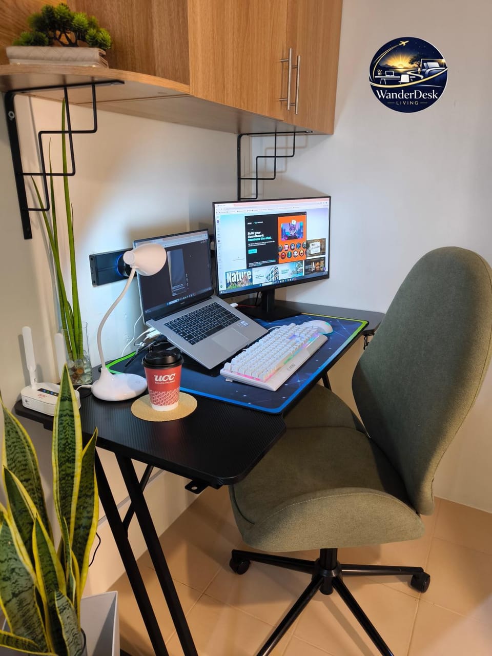 WanderDesk Living-Studio Unit with Workstation Apartment hotel in Dumaguete