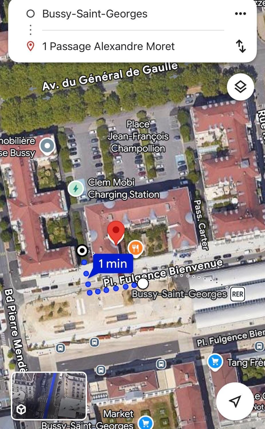 Jolie appartement en face de RER A Apartment in Bussy-Saint-Georges