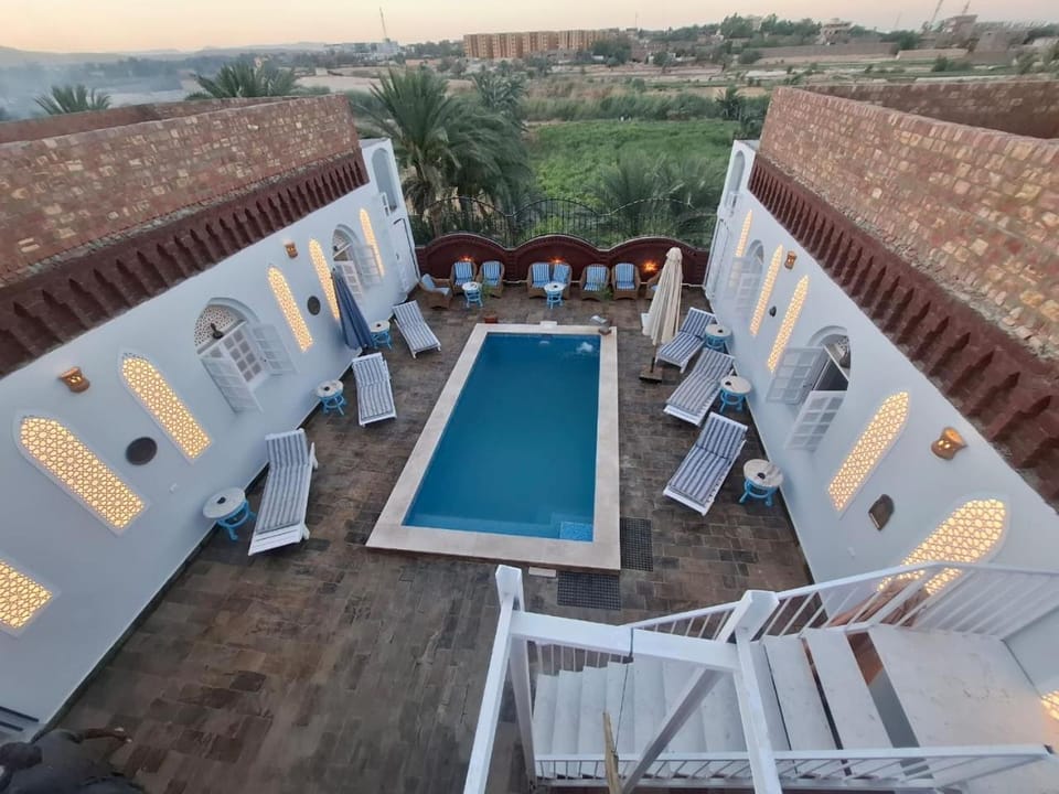 Day, Natural landscape, View (from property/room), Balcony/Terrace, Pool view, Swimming pool