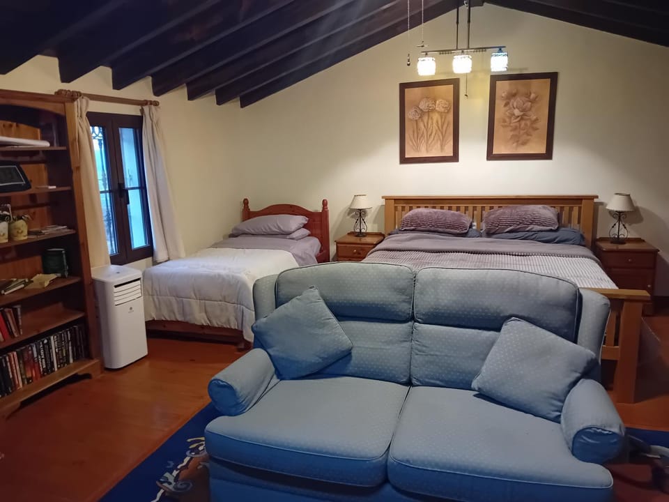 La Casa con vistas Vacation rental in Sierra de las Nieves
