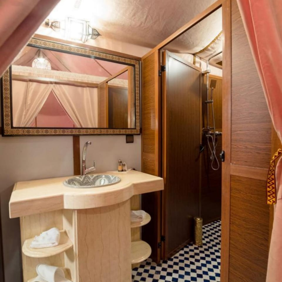 Shower, Property building, Bathroom