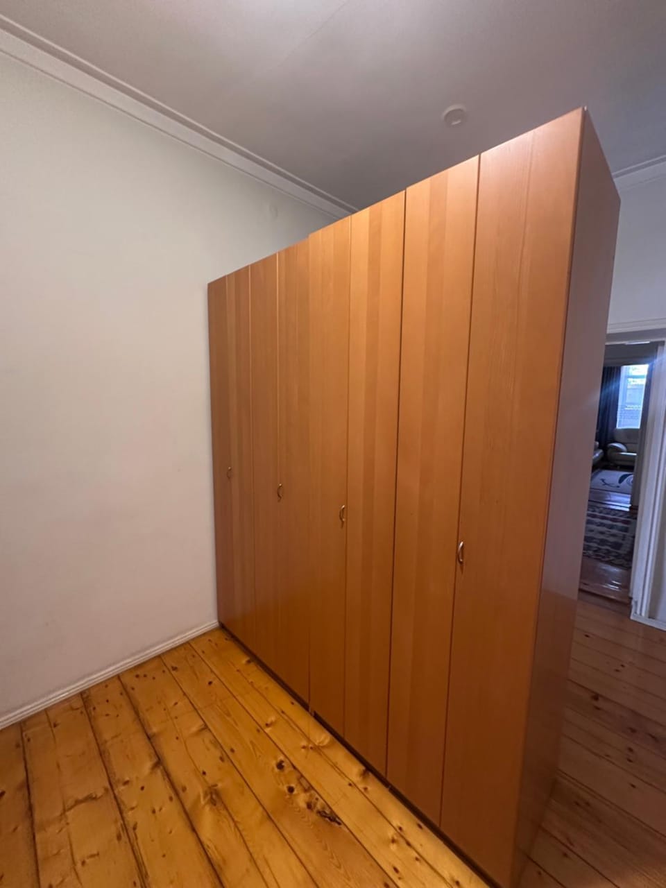 Шота Руставели 12 дом улица Абдулла кахор 4 проезд House in Europe