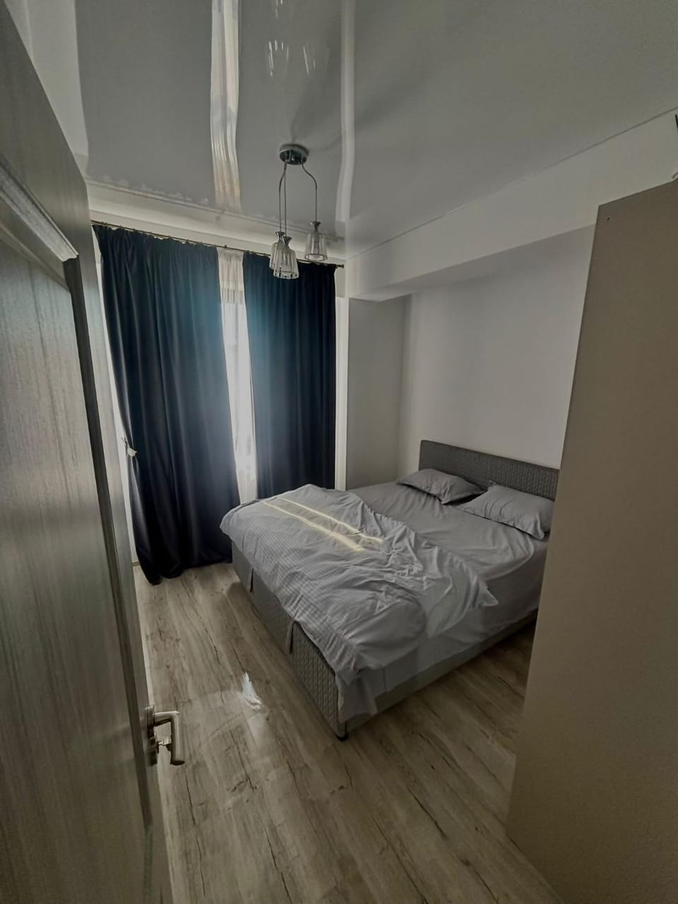 Bed, Photo of the whole room, Bedroom, wardrobe