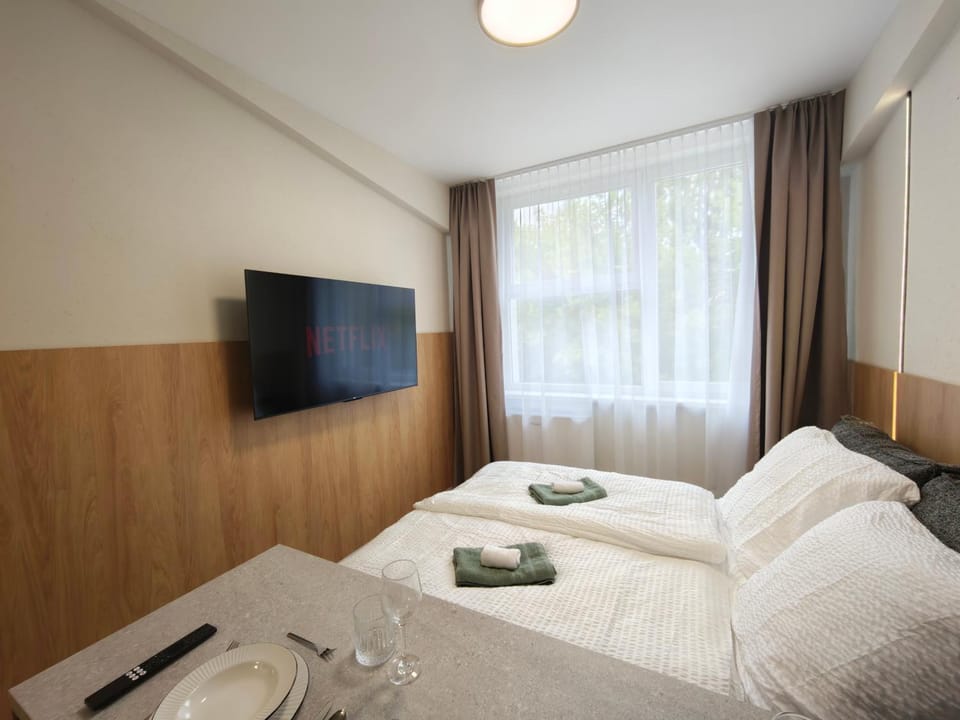Axiom Suites - Nova 3 Apartment in Slovakia