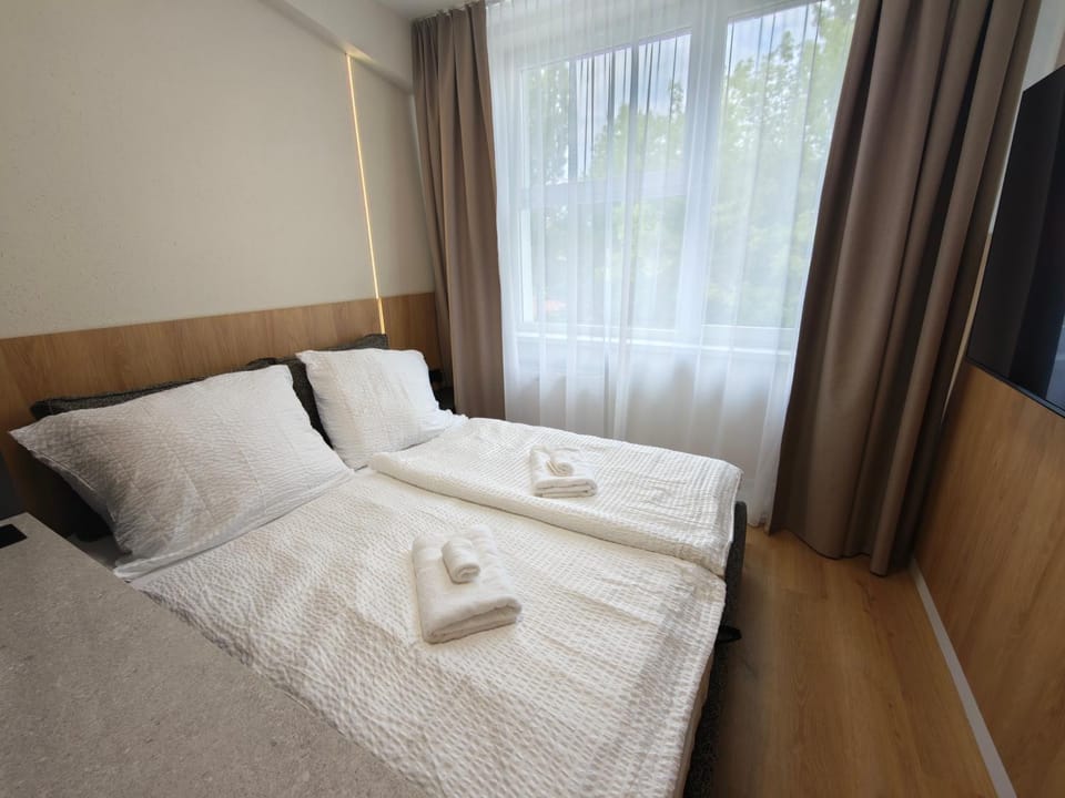 Axiom Suites - Nova 4 Apartment in Slovakia
