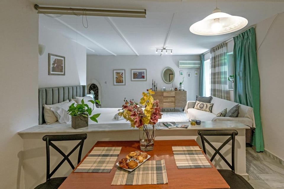 Aelia Hammam - Old Town Gem with Historic Hammam Apartment in Rethymno