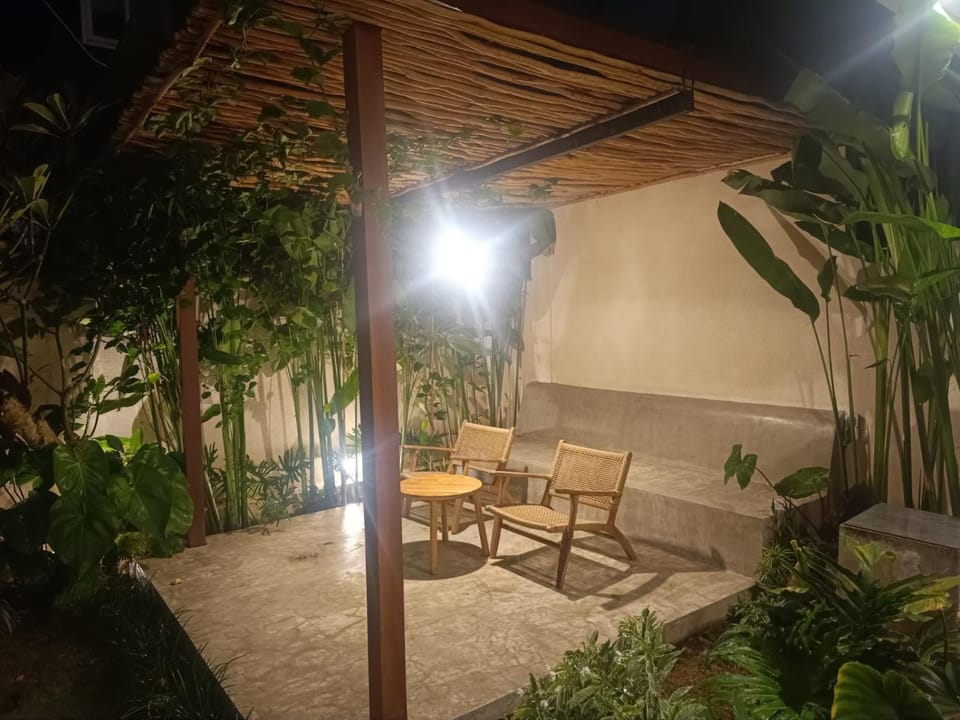 Canang Bali Room 2 Vacation rental in Kediri