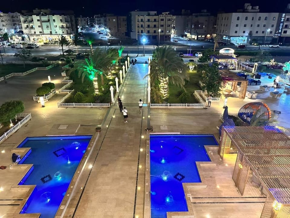 Luxury Stay at Hurghada Hub Resort with Pools Apartment in Hurghada