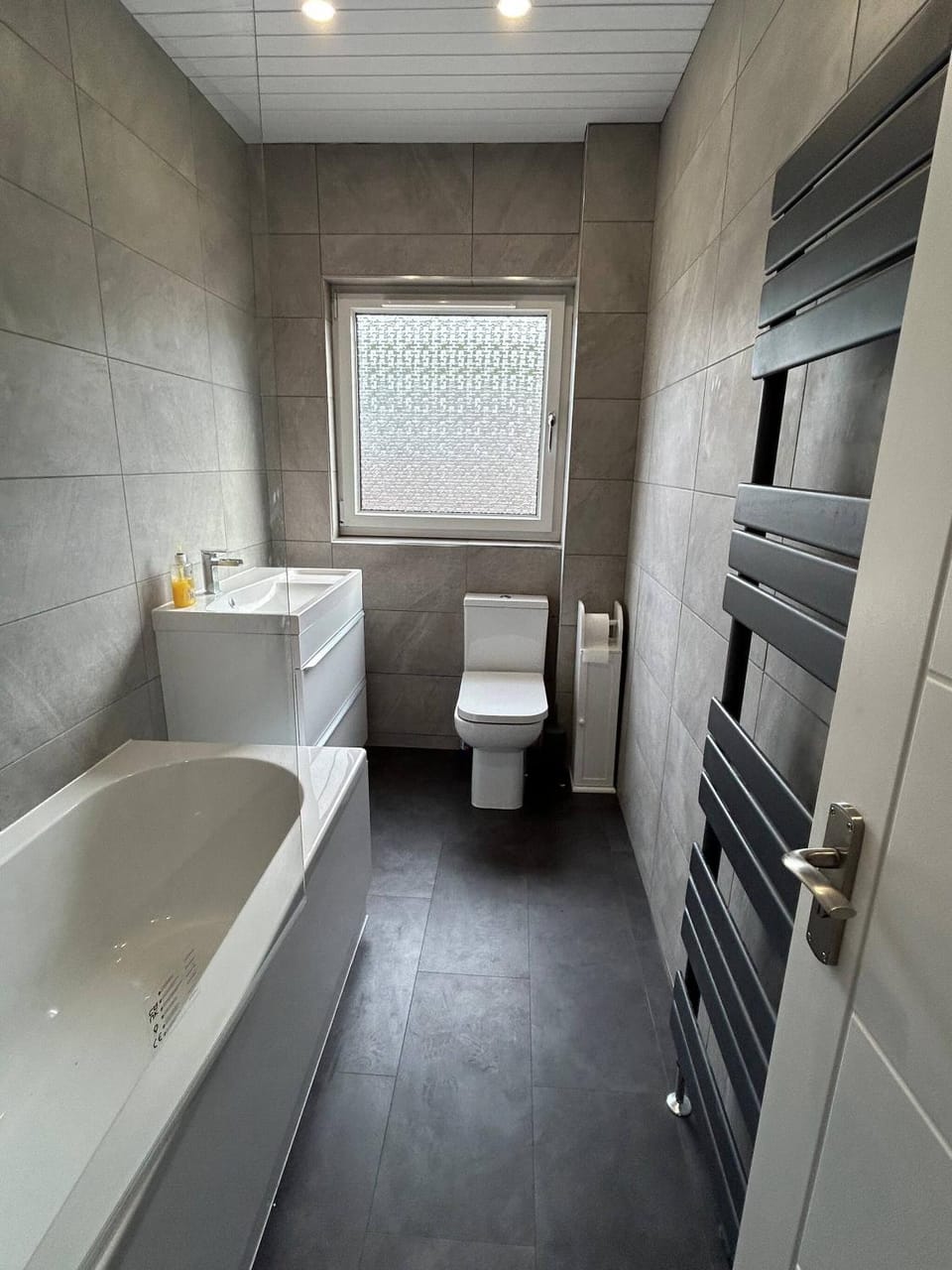 Toilet, Bathroom, Bath