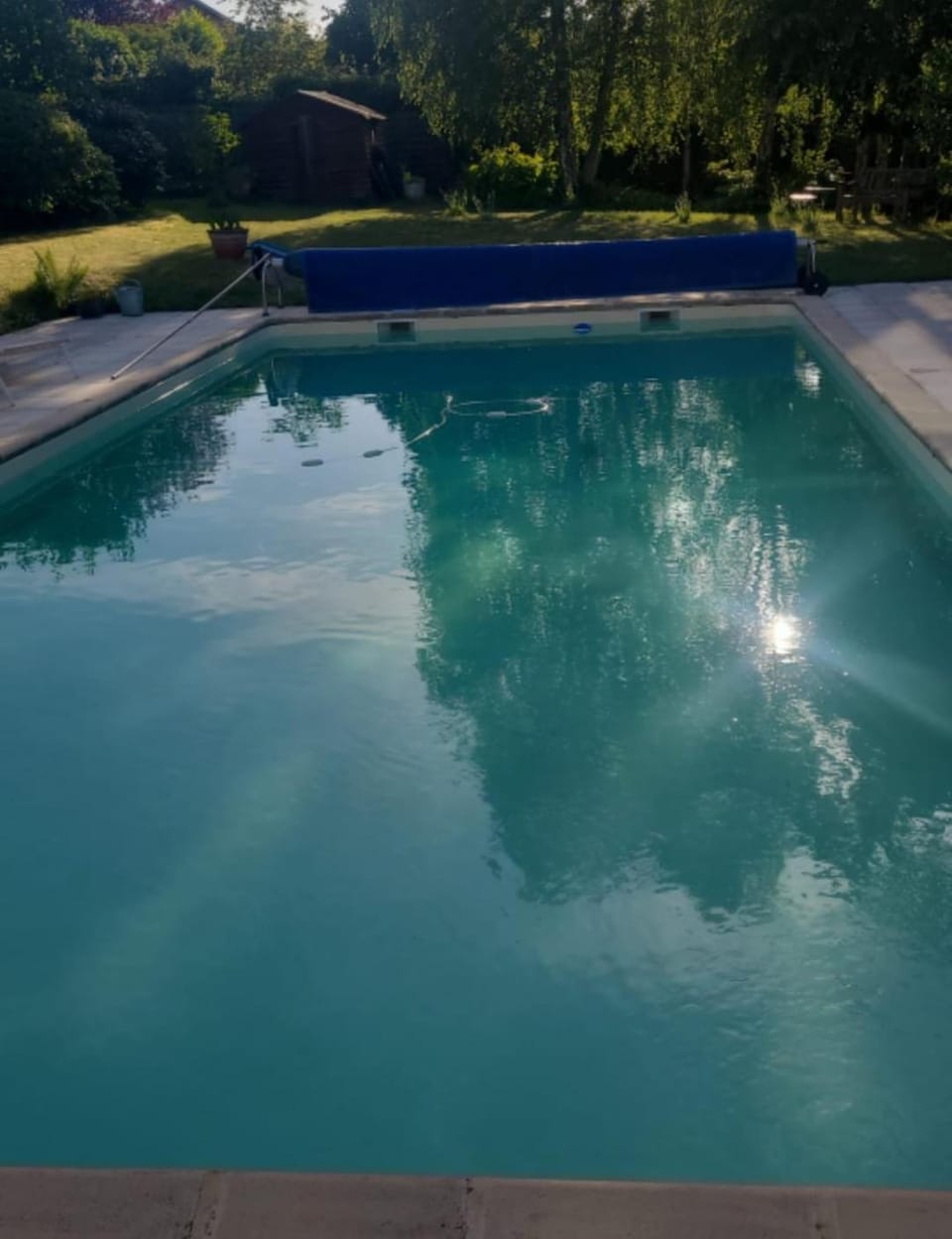 Swimming pool