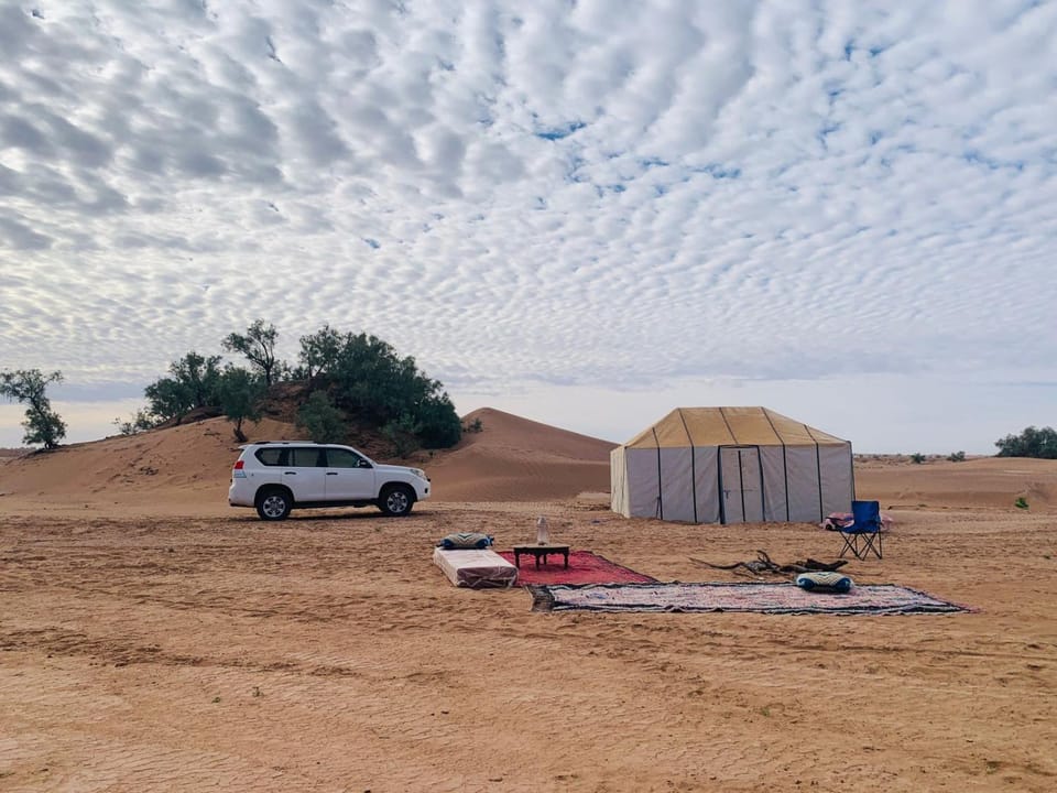 Day, Natural landscape, group of guests
