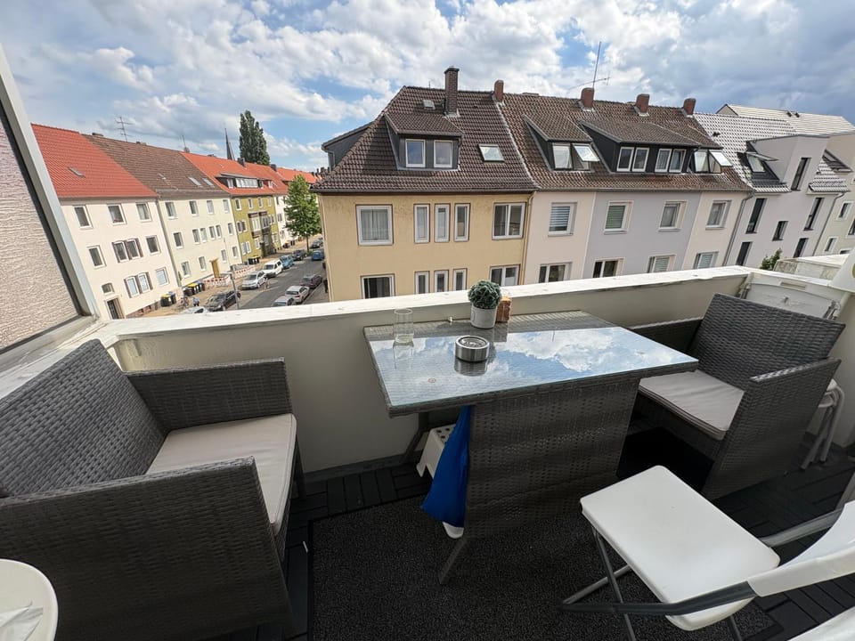 View (from property/room), Balcony/Terrace