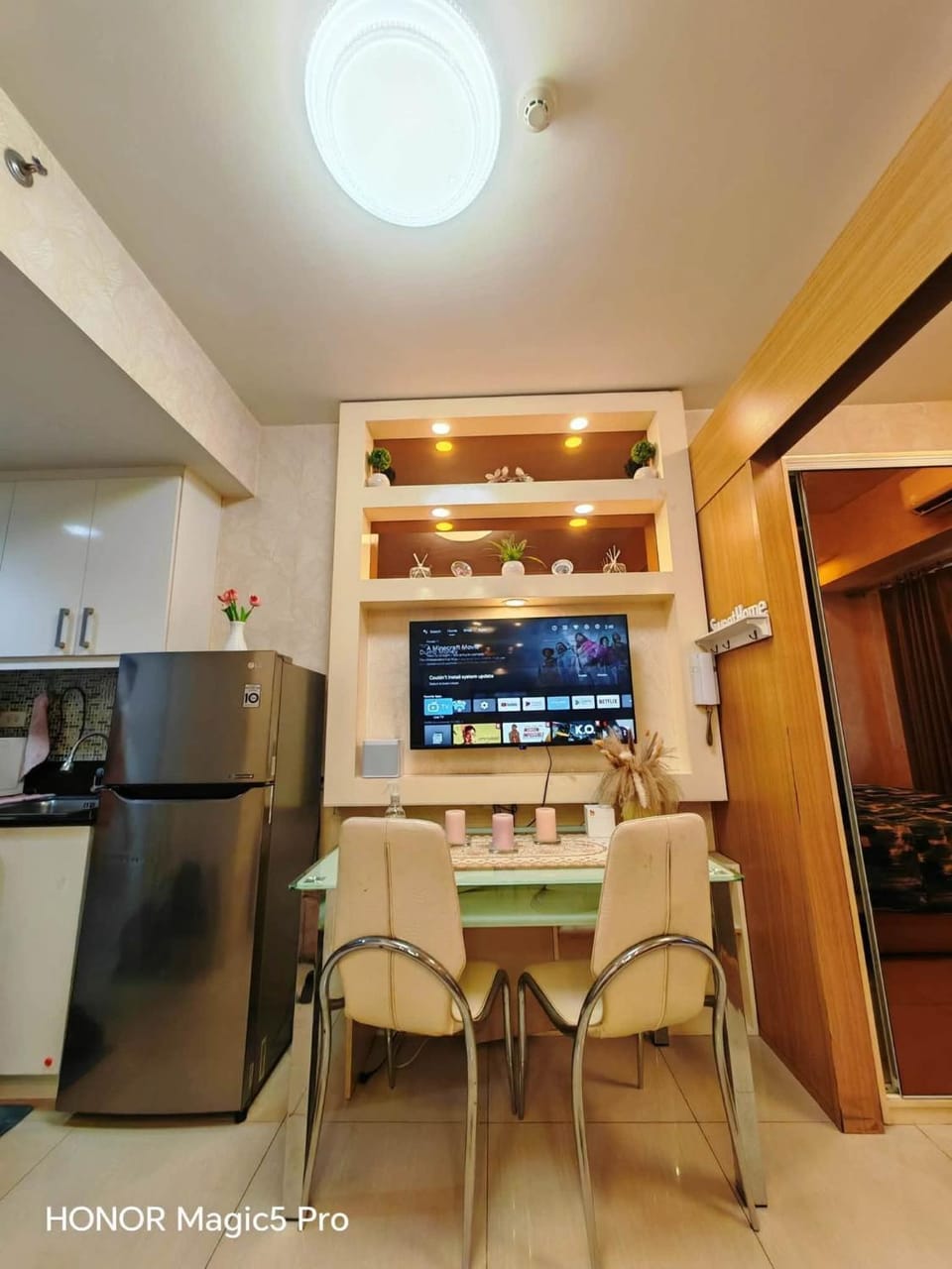 KT's Place's at Shell Residences, MOA Apartment hotel in Pasay