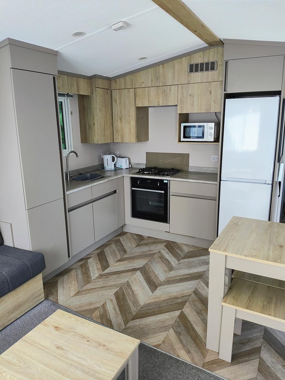 Rosie Caravan Selsey Campground/ 
RV Resort in Selsey