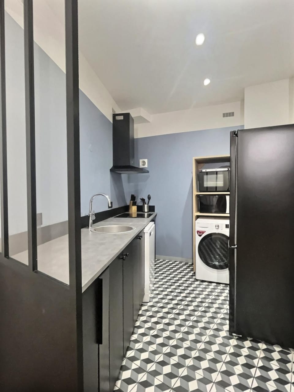 microwave, oven, kitchen