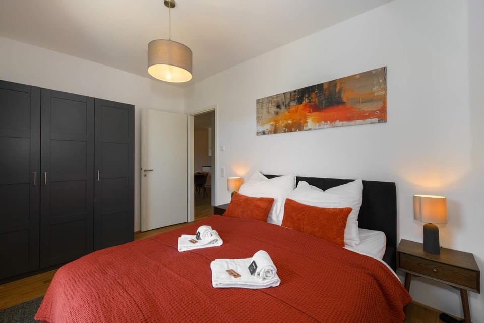 Bed, Photo of the whole room, Bedroom, wardrobe