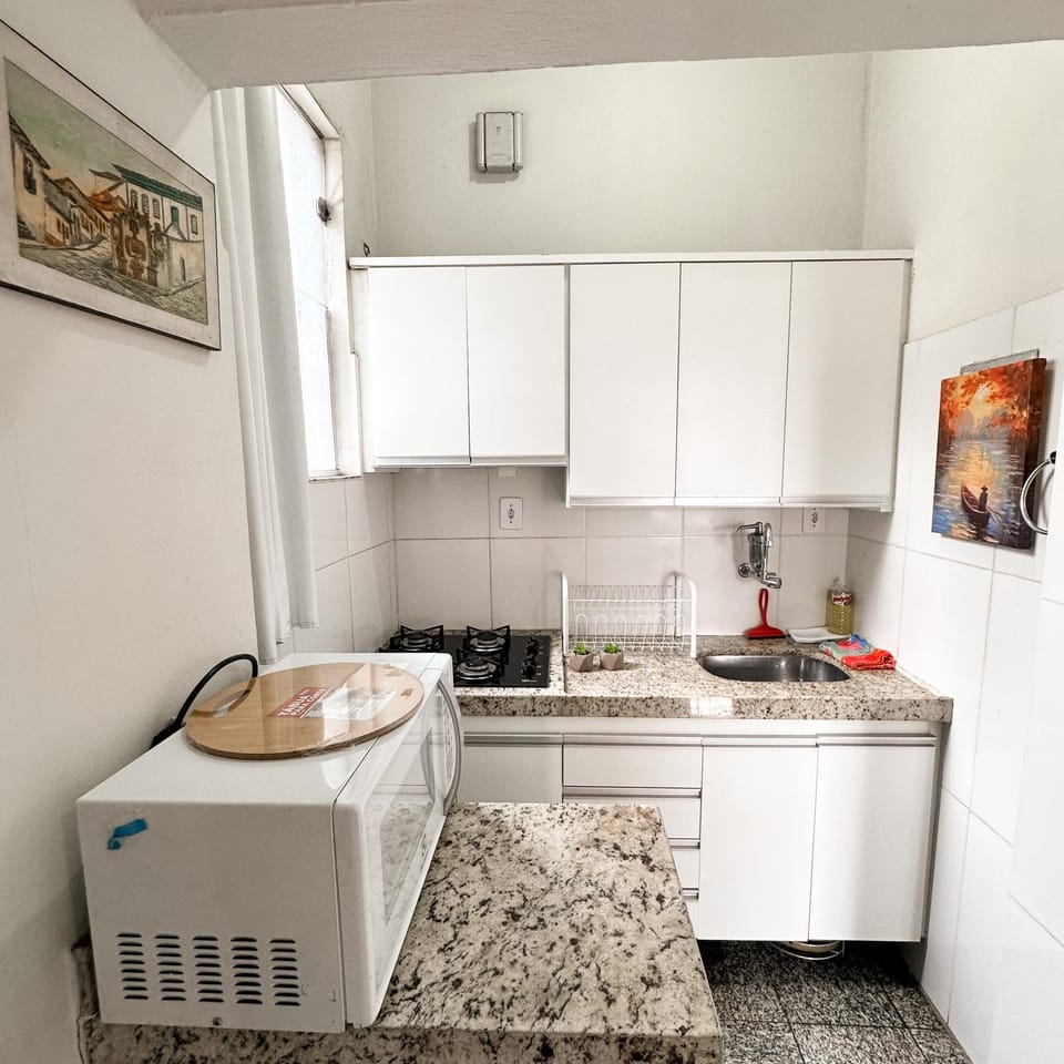 Kitchen or kitchenette, oven, stove