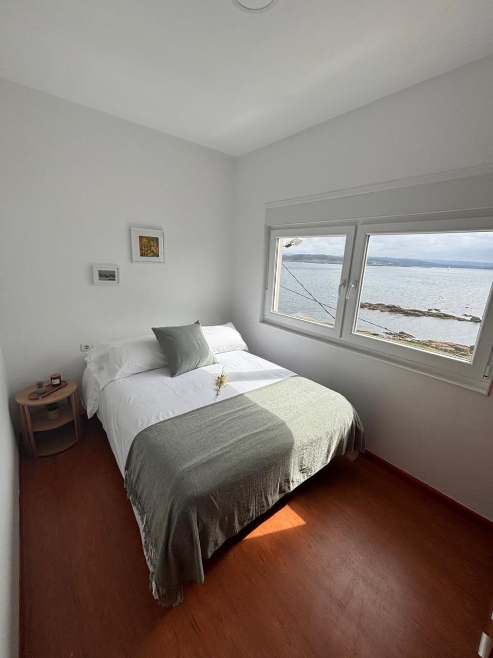 Bedroom, Sea view