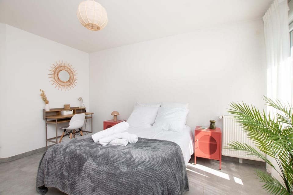 Le Quintessence appt T2 Bohème Chic Apartment in Occitanie